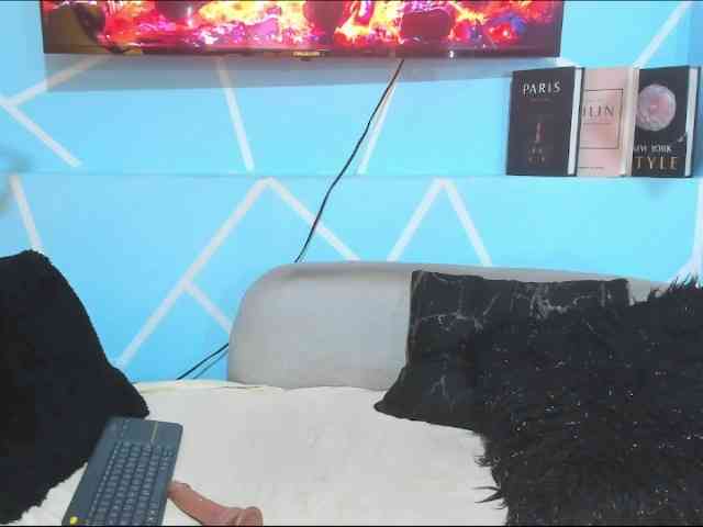 SharonNoa webcam