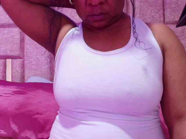 SharonNoa webcam