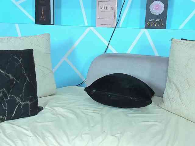 SharonNoa webcam