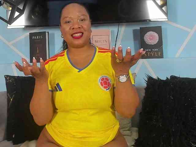SharonNoa webcam