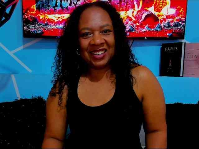SharonNoa webcam