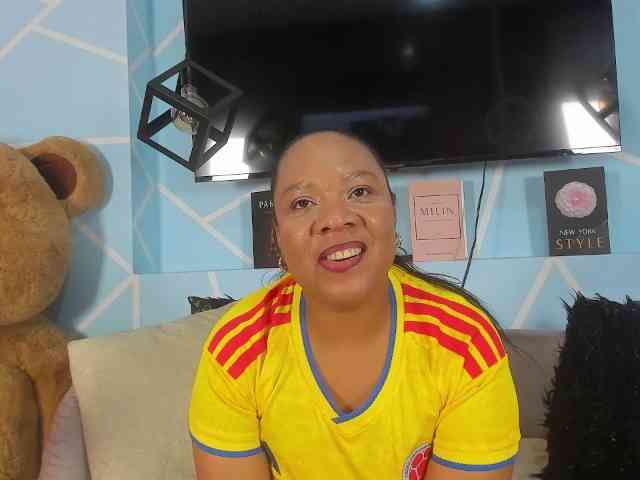 SharonNoa webcam