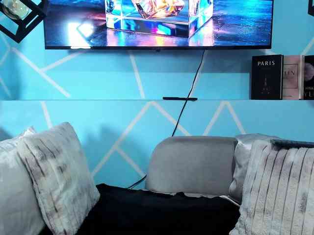 SharonNoa webcam