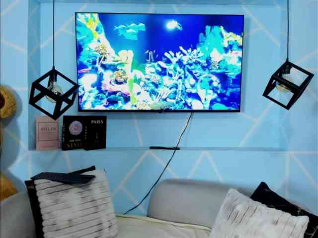 SharonNoa webcam