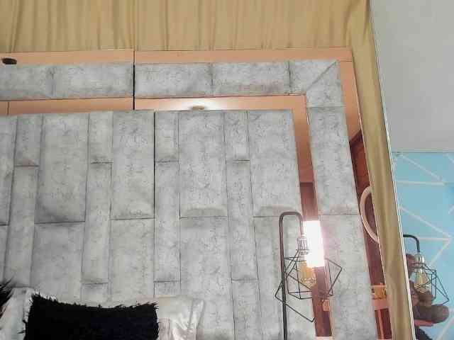 SharonNoa webcam
