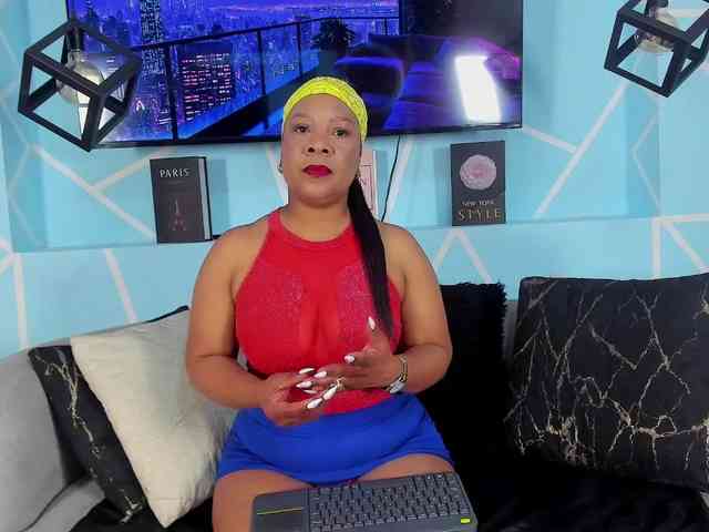 SharonNoa webcam
