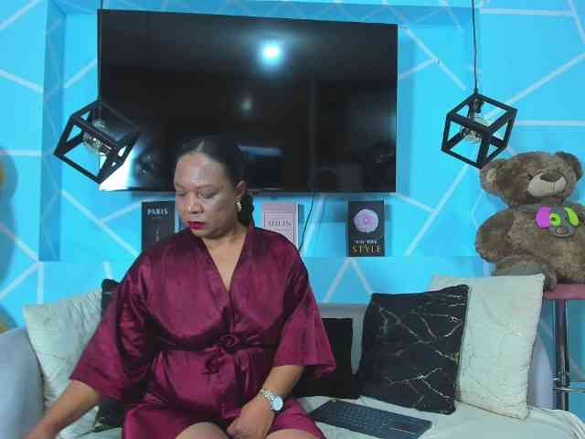 SharonNoa webcam