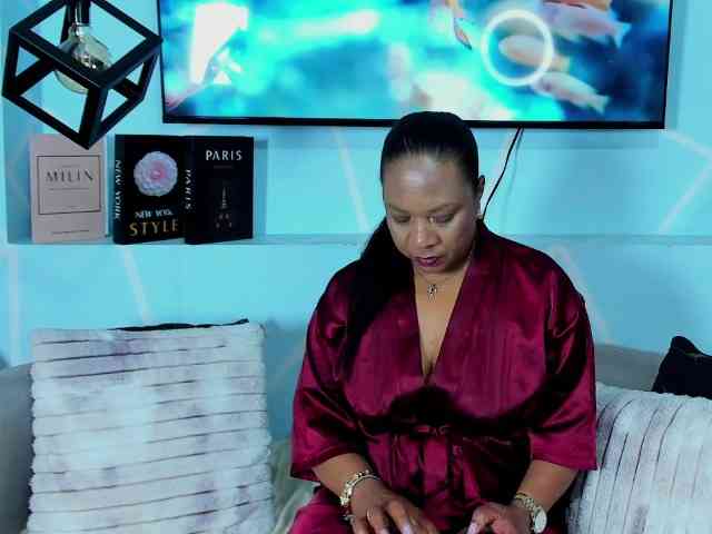 SharonNoa webcam