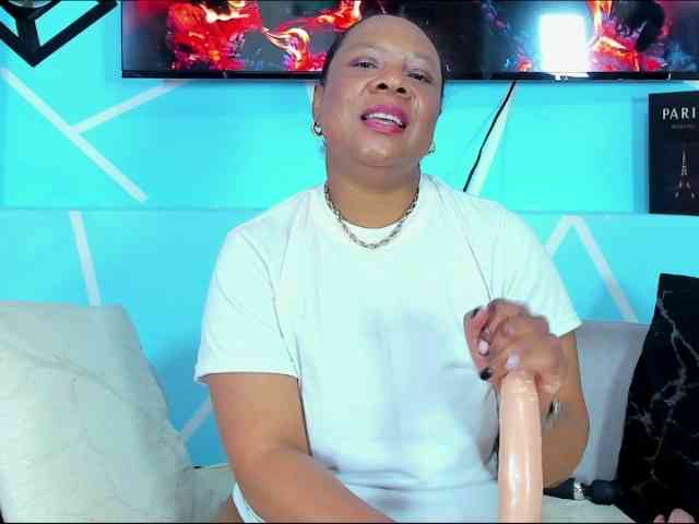 SharonNoa webcam