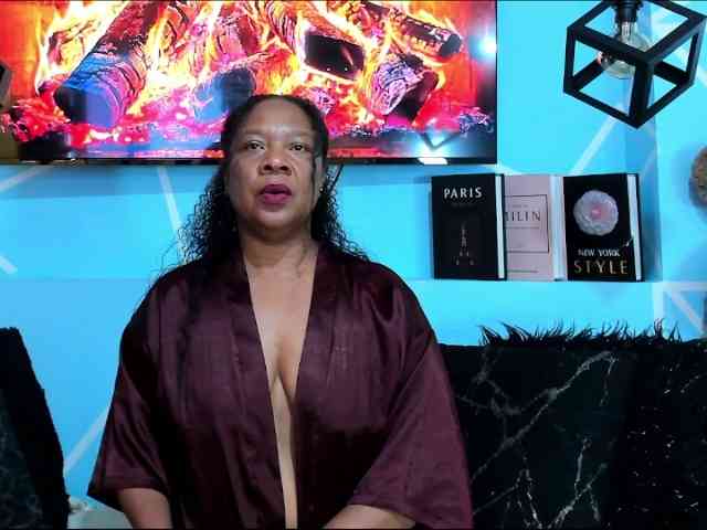 SharonNoa webcam