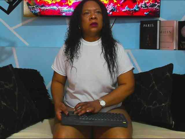 SharonNoa webcam
