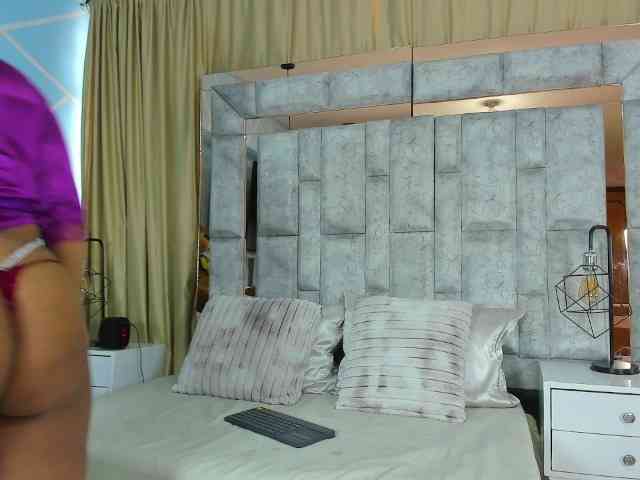 SharonNoa webcam