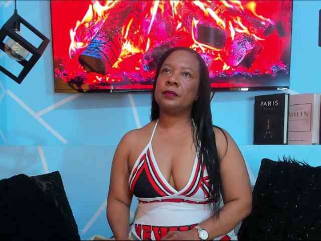 SharonNoa webcam