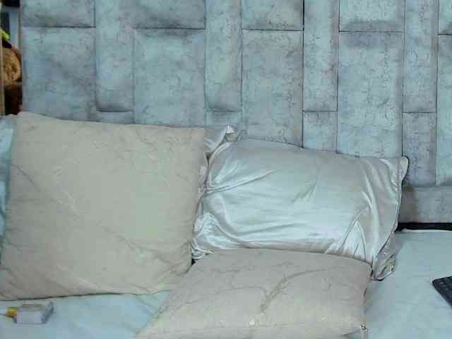 SharonNoa webcam