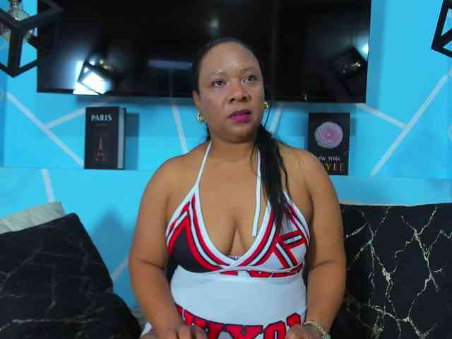 SharonNoa webcam