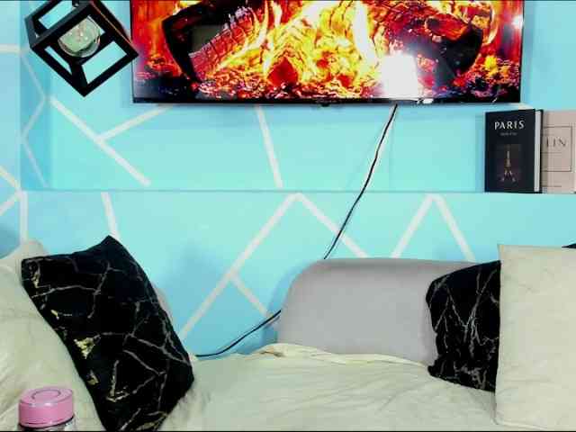 SharonNoa webcam