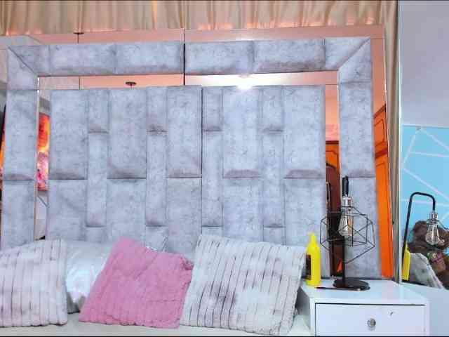 SharonNoa webcam
