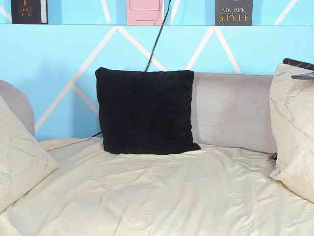 SharonNoa webcam