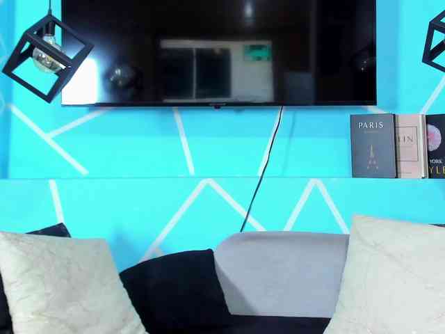 SharonNoa webcam