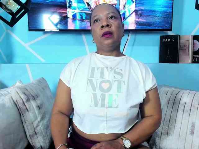 SharonNoa webcam