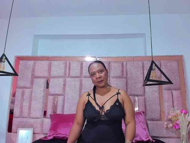 SharonNoa webcam