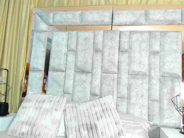 SharonNoa webcam