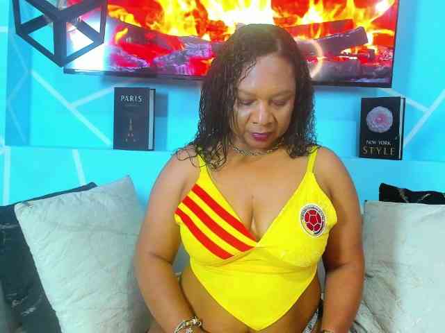 SharonNoa webcam