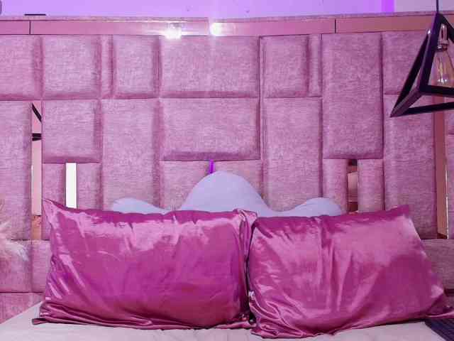 SharonNoa webcam