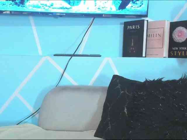 SharonNoa webcam