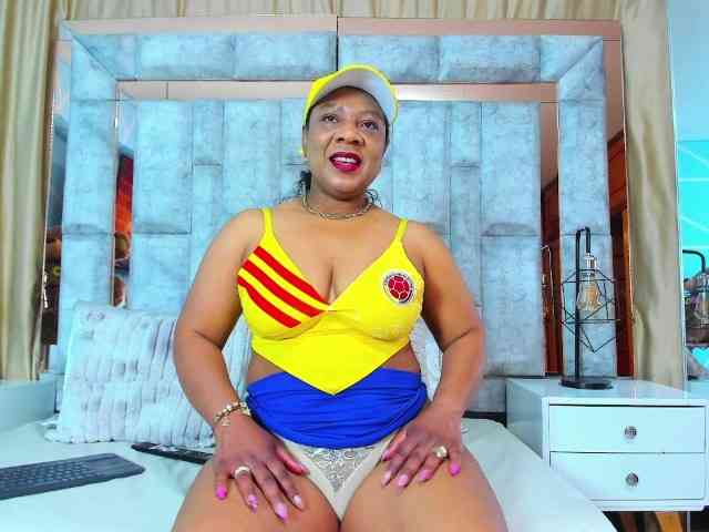 SharonNoa webcam