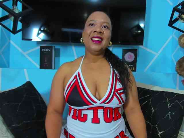 SharonNoa webcam