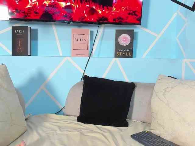 SharonNoa webcam