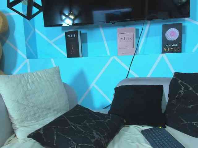 SharonNoa webcam