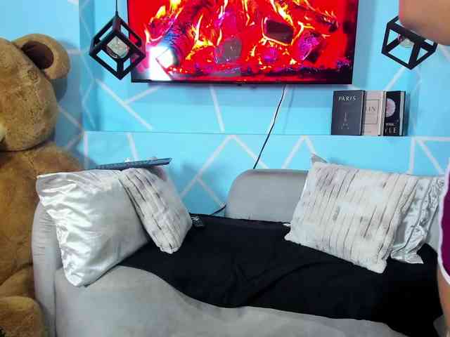 SharonNoa webcam
