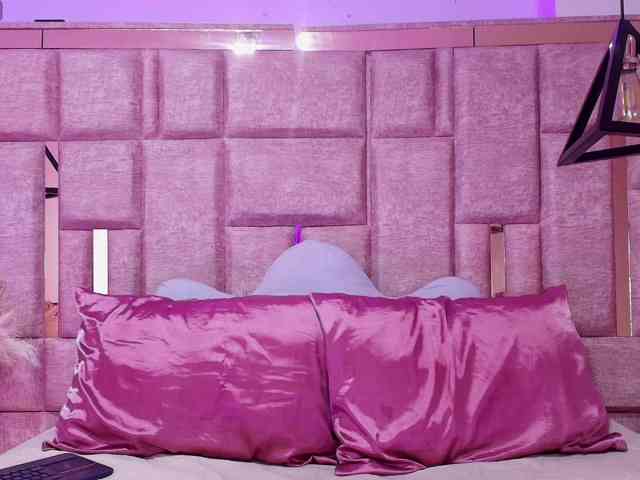 SharonNoa webcam