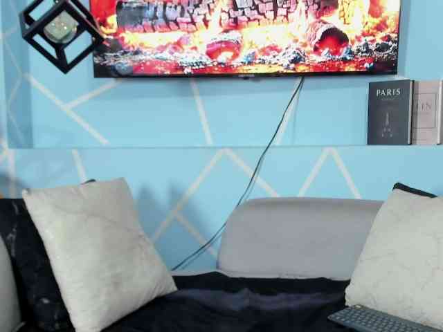 SharonNoa webcam