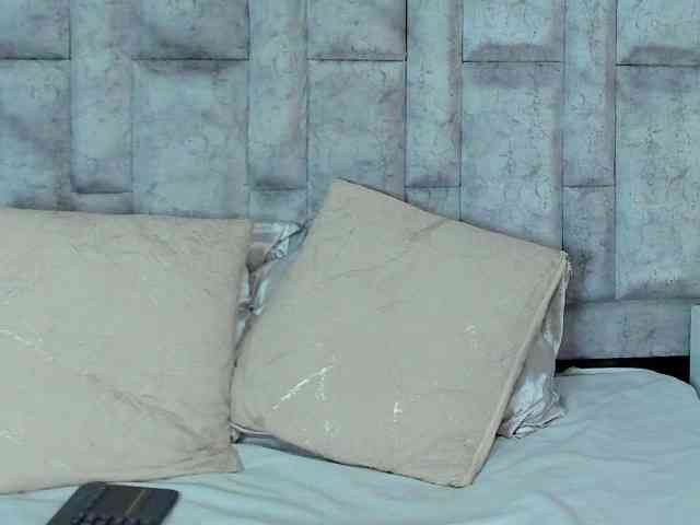 SharonNoa webcam