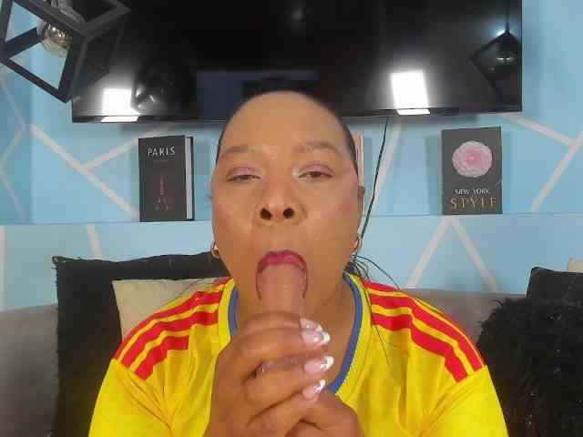 SharonNoa webcam