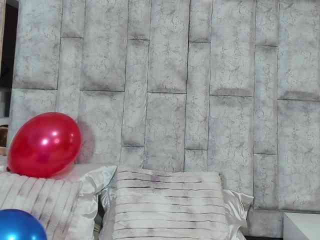 SharonNoa webcam
