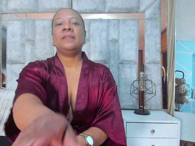 SharonNoa webcam
