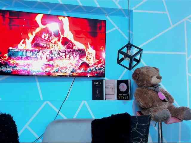 SharonNoa webcam