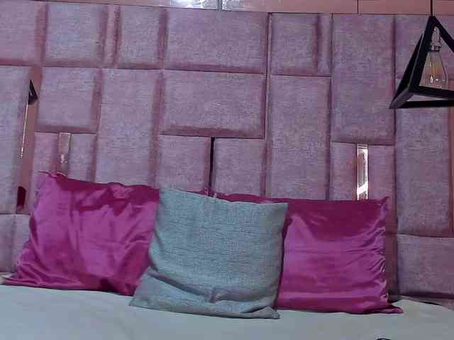 SharonNoa webcam