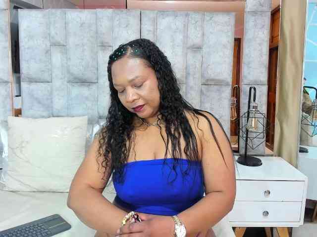 SharonNoa webcam
