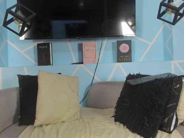SharonNoa webcam