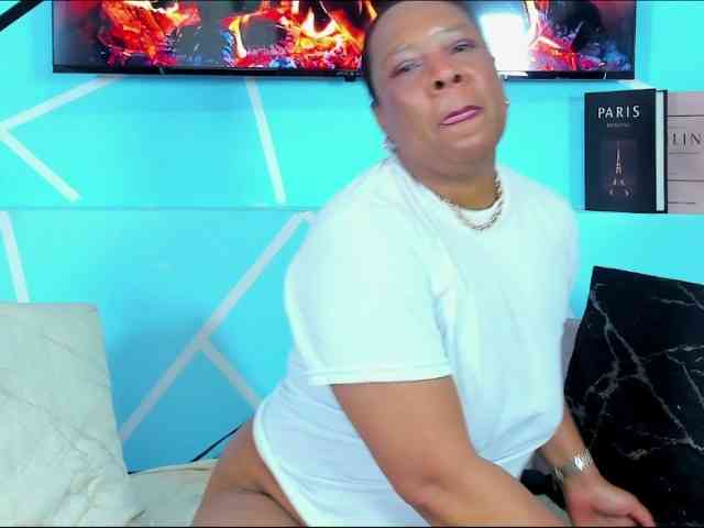 SharonNoa webcam