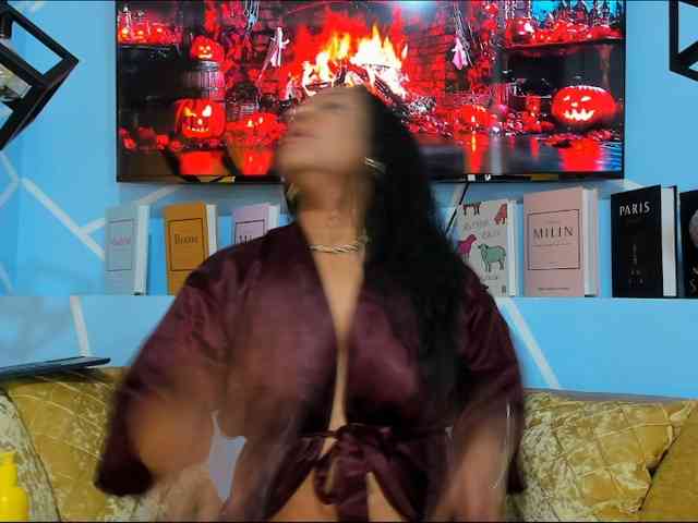 SharonNoa webcam