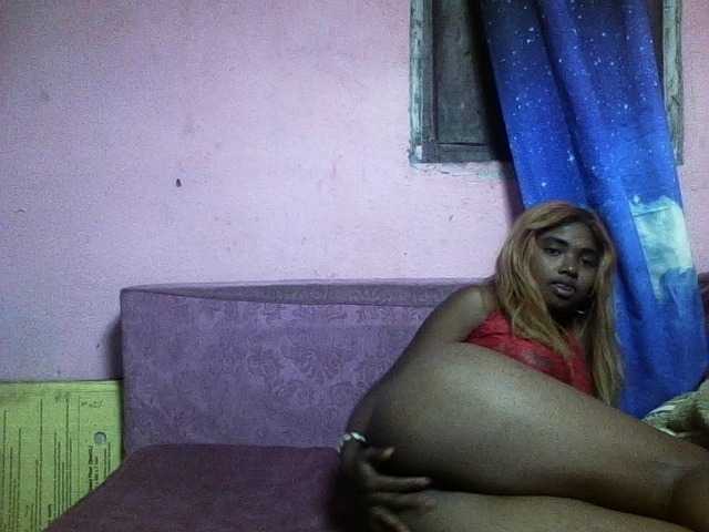 RayahWeellt live cam on BongaCams