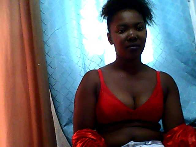 RayahWeellt live cam on BongaCams