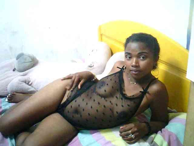 RayahWeellt webcam