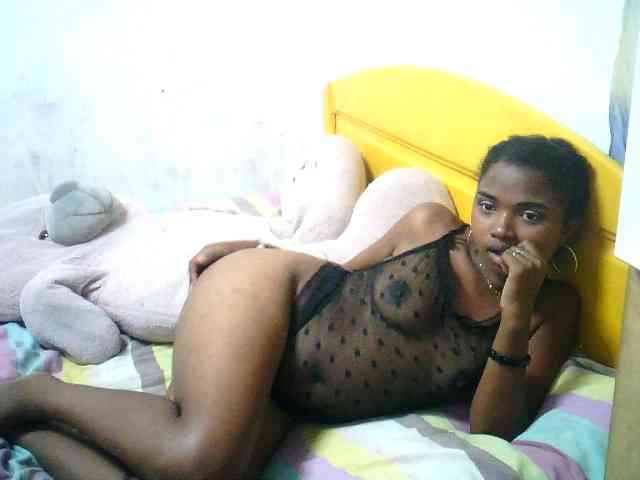 RayahWeellt webcam
